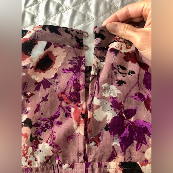 Floral Dress by Lulu’s - XS - Picture 8 of 10